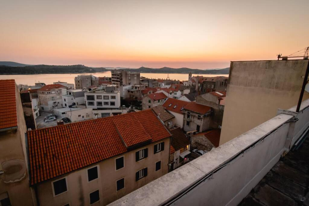 The Spot - Rooftop In The City Centre + Parking Apartment Sibenik Ngoại thất bức ảnh